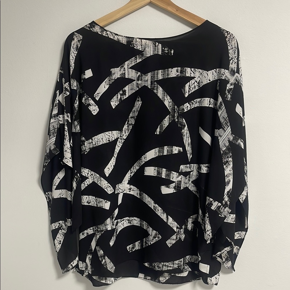 Alfani Black and White 3/4 Sleeve Boxy Blouse